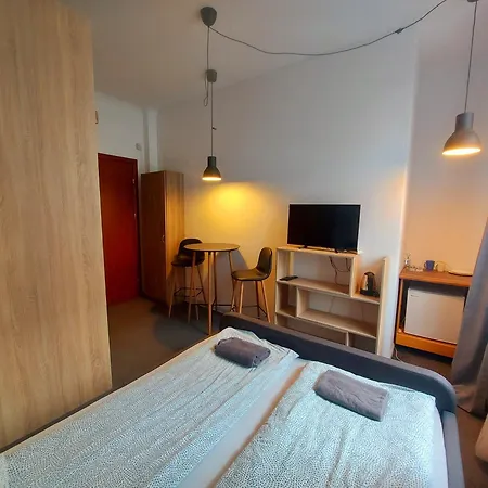 Bed and breakfast Metro & Parking